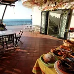 Hotel apartamentowy Due Relais - Panoramic Sea View 4*