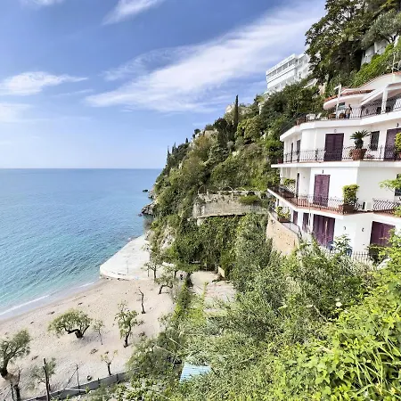 Due Relais - Panoramic Sea View Hotel apartamentowy 4*