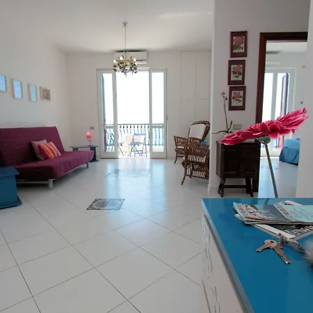 Hotel apartamentowy Due Relais - Panoramic Sea View 4*