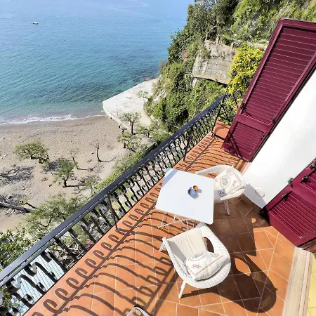 Due Relais - Panoramic Sea View Apartahotel