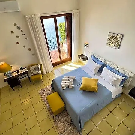 Due Relais - Panoramic Sea View 公寓式酒店 Vietri