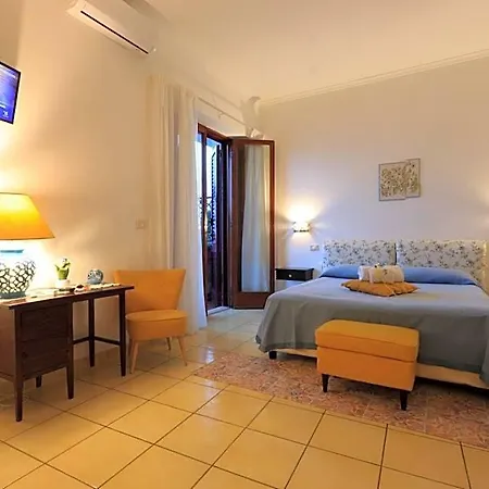 Due Relais - Panoramic Sea View Apartahotel 4*